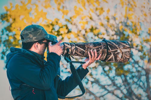 5 Must-Have Accessories for Wildlife Photography